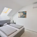 Apartment R A M L J A K - Sobe, Zimmer, Gabriel 