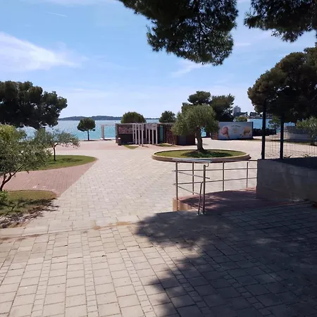 Apartment R A M L J A K - Sobe, Zimmer, Rooms Gabriel 