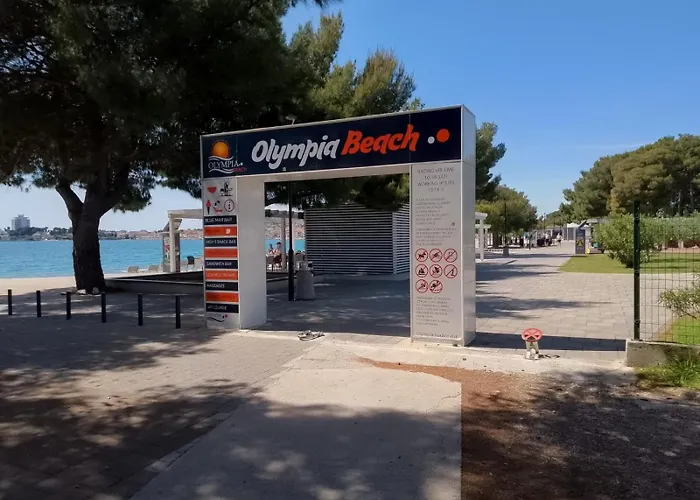 R A M L J A K - Sobe, Zimmer, Gabriel 